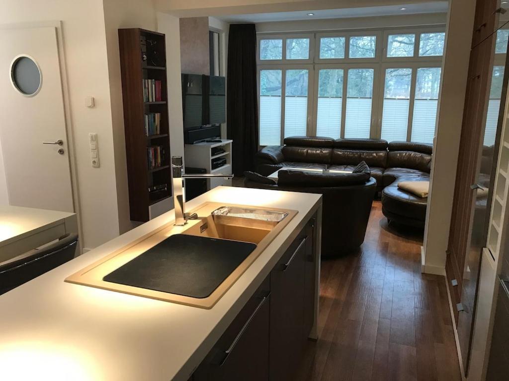 Exclusive Fewo In Warnemuende, 150M To The Beach, 2 Bathrooms, 2 Bedrooms, Sauna, Wifi And Much More. Rostock Extérieur photo