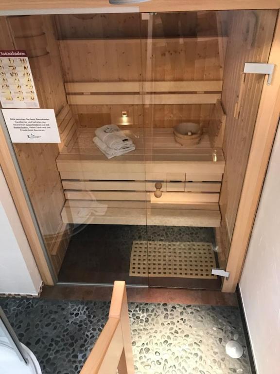 Exclusive Fewo In Warnemuende, 150M To The Beach, 2 Bathrooms, 2 Bedrooms, Sauna, Wifi And Much More. Rostock Extérieur photo