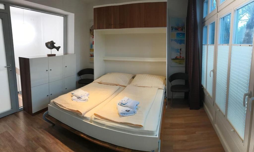 Exclusive Fewo In Warnemuende, 150M To The Beach, 2 Bathrooms, 2 Bedrooms, Sauna, Wifi And Much More. Rostock Extérieur photo