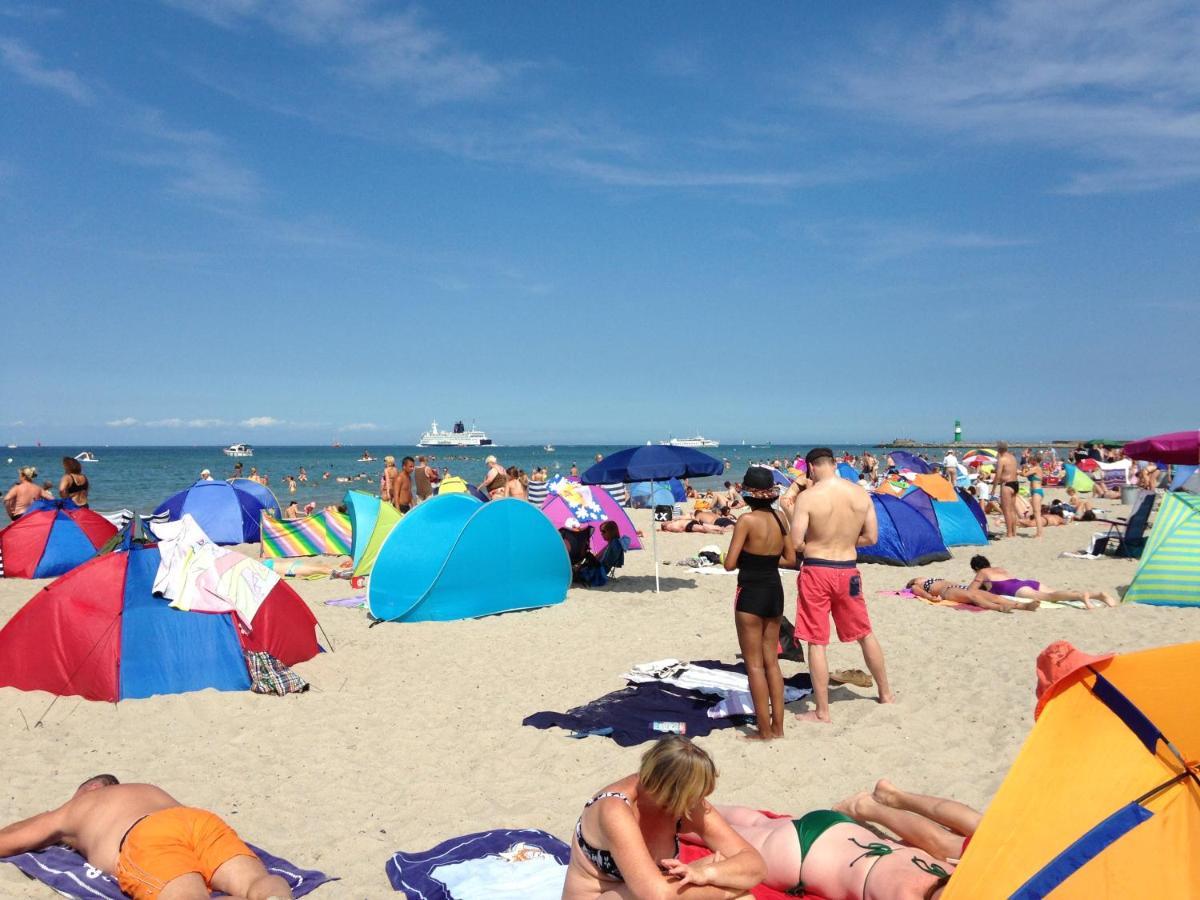 Exclusive Fewo In Warnemuende, 150M To The Beach, 2 Bathrooms, 2 Bedrooms, Sauna, Wifi And Much More. Rostock Extérieur photo