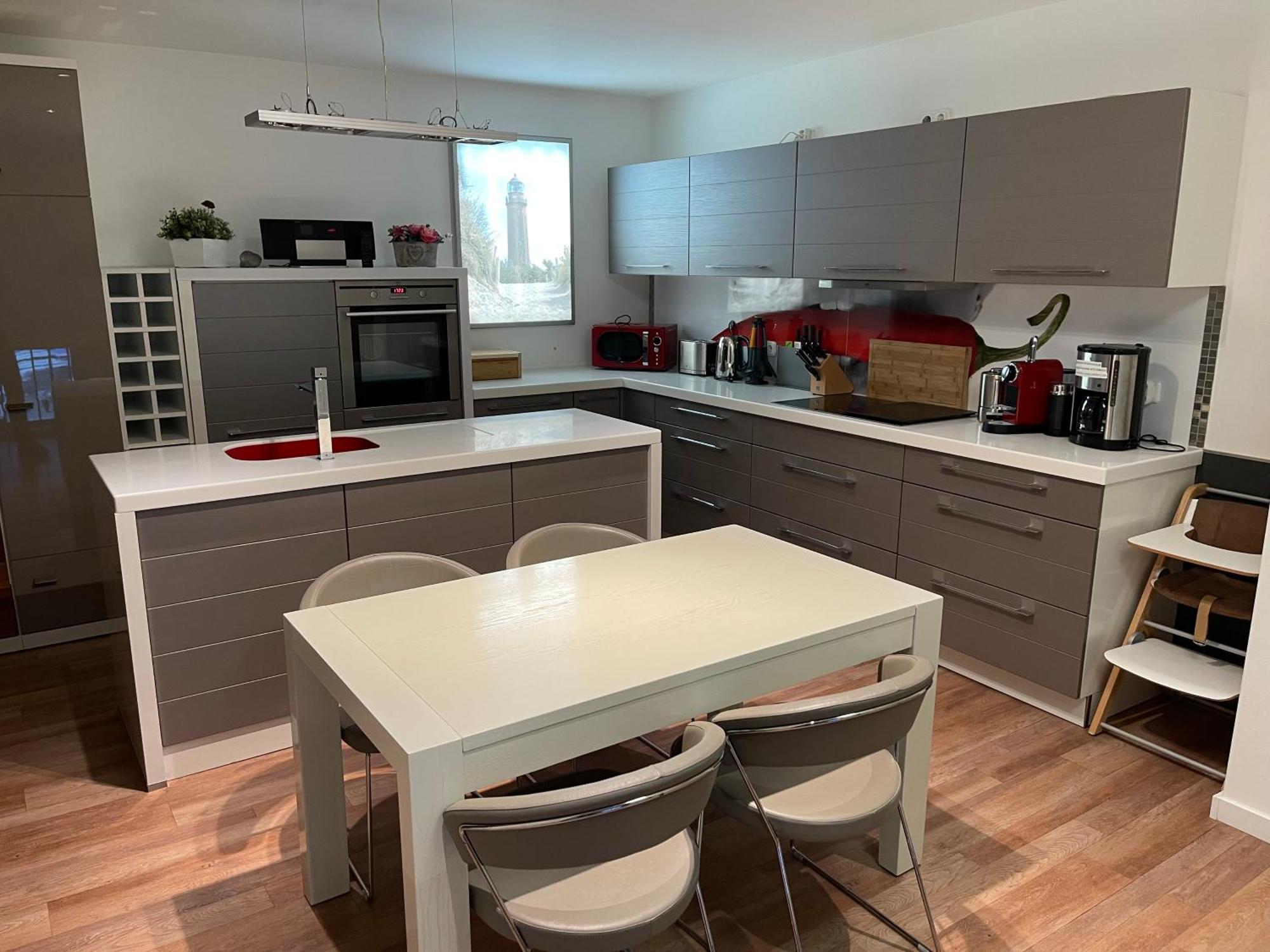Exclusive Fewo In Warnemuende, 150M To The Beach, 2 Bathrooms, 2 Bedrooms, Sauna, Wifi And Much More. Rostock Extérieur photo